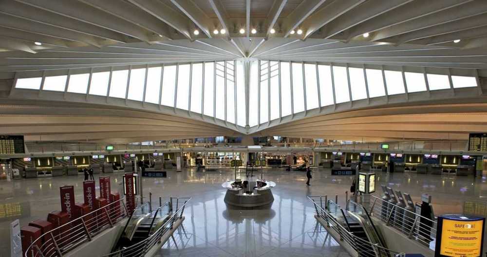 аэропорт в бильбао3.jpg